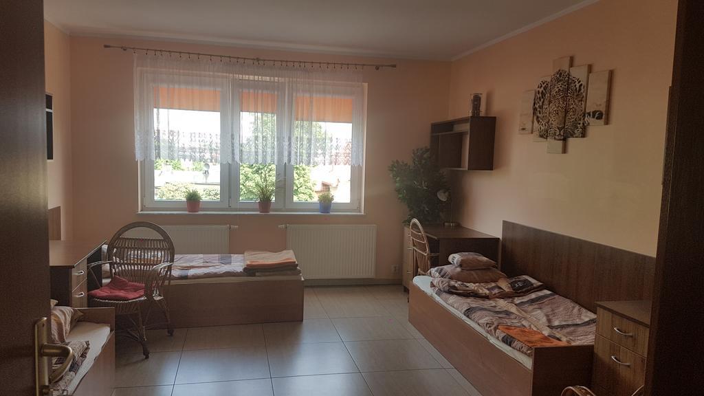Hostel Rafcar Bydgoszcz Buitenkant foto