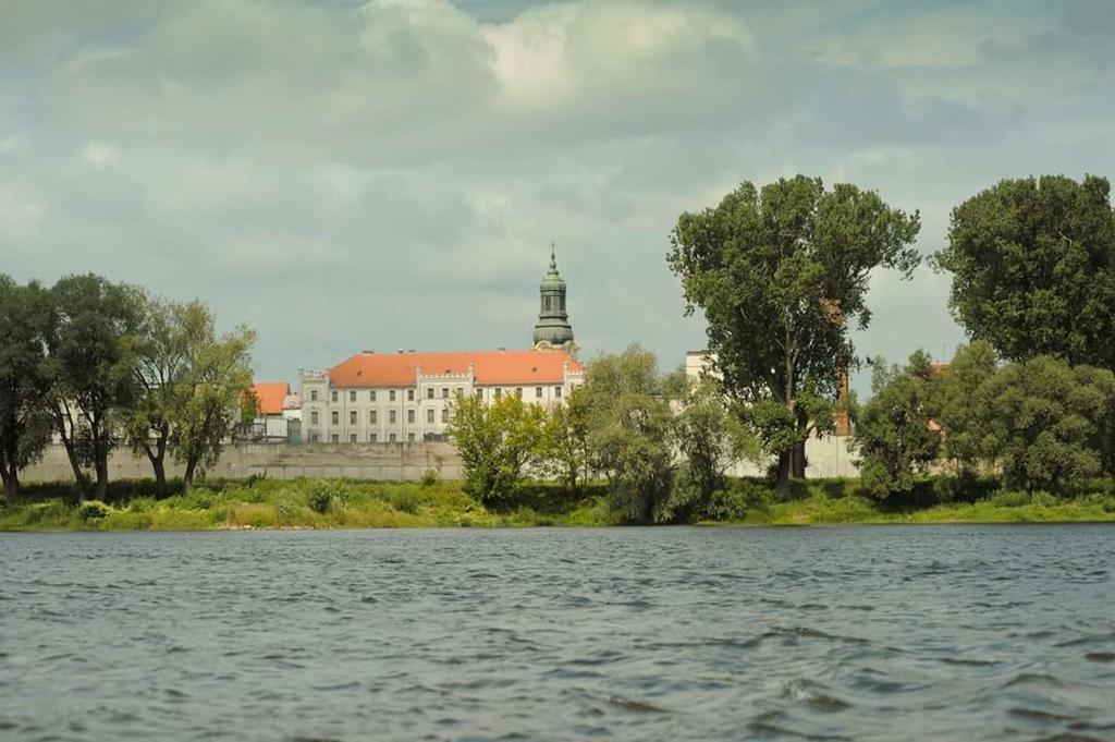 Hostel Rafcar Bydgoszcz Buitenkant foto